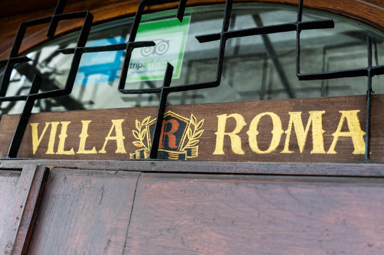 Hostel Villa Roma Lviv Exteriör bild